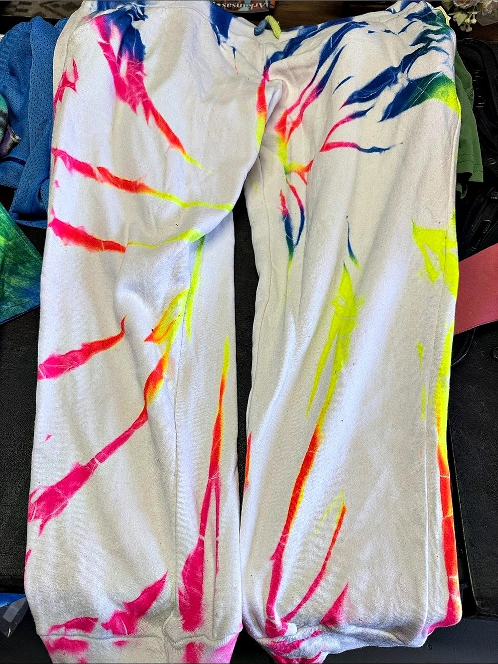 POP SURF Tie Dye Jogger Pants in White & Pink Size Large NWT